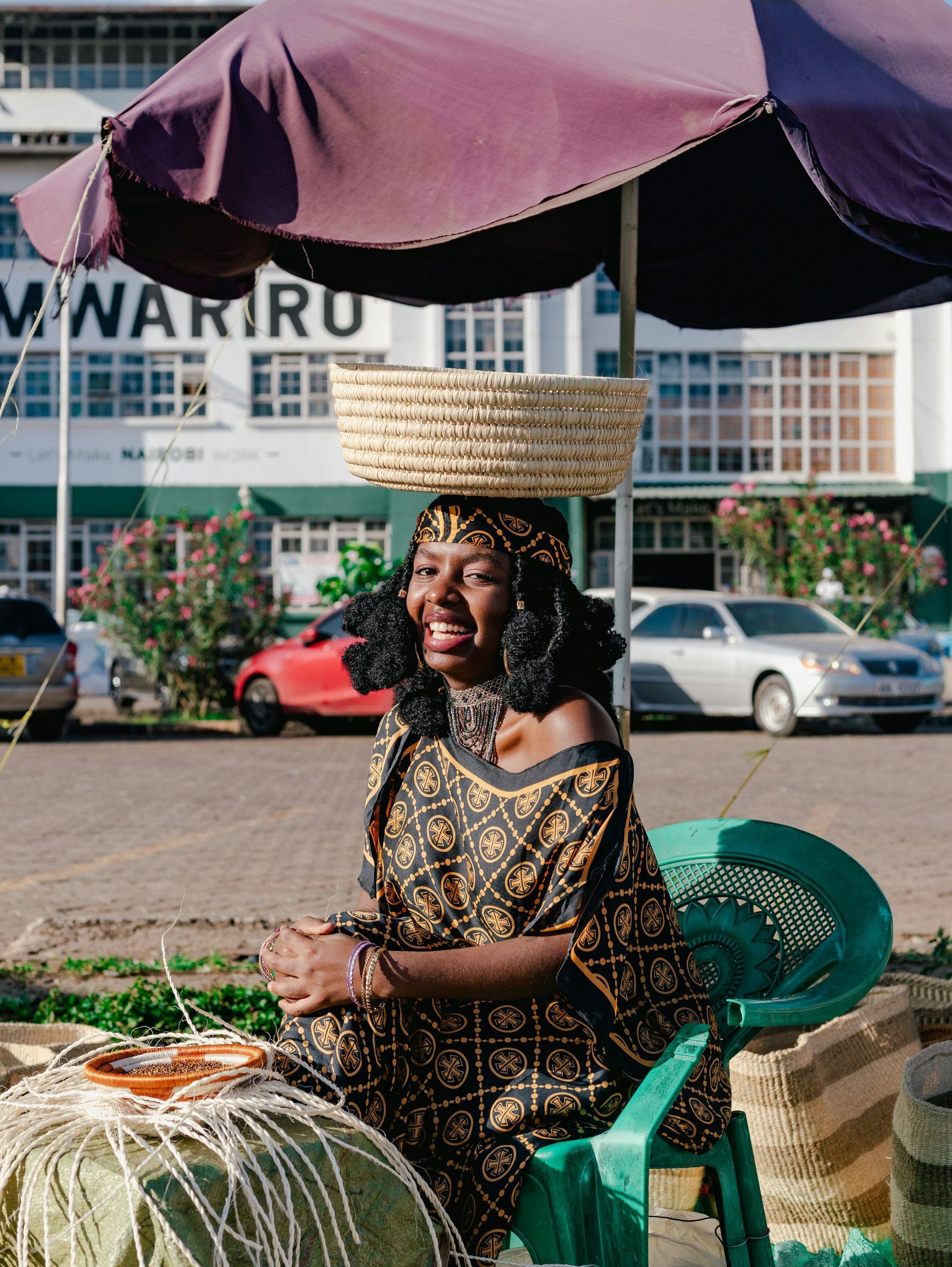 amos-kamau-OdhkoQ8bkyI-unsplash